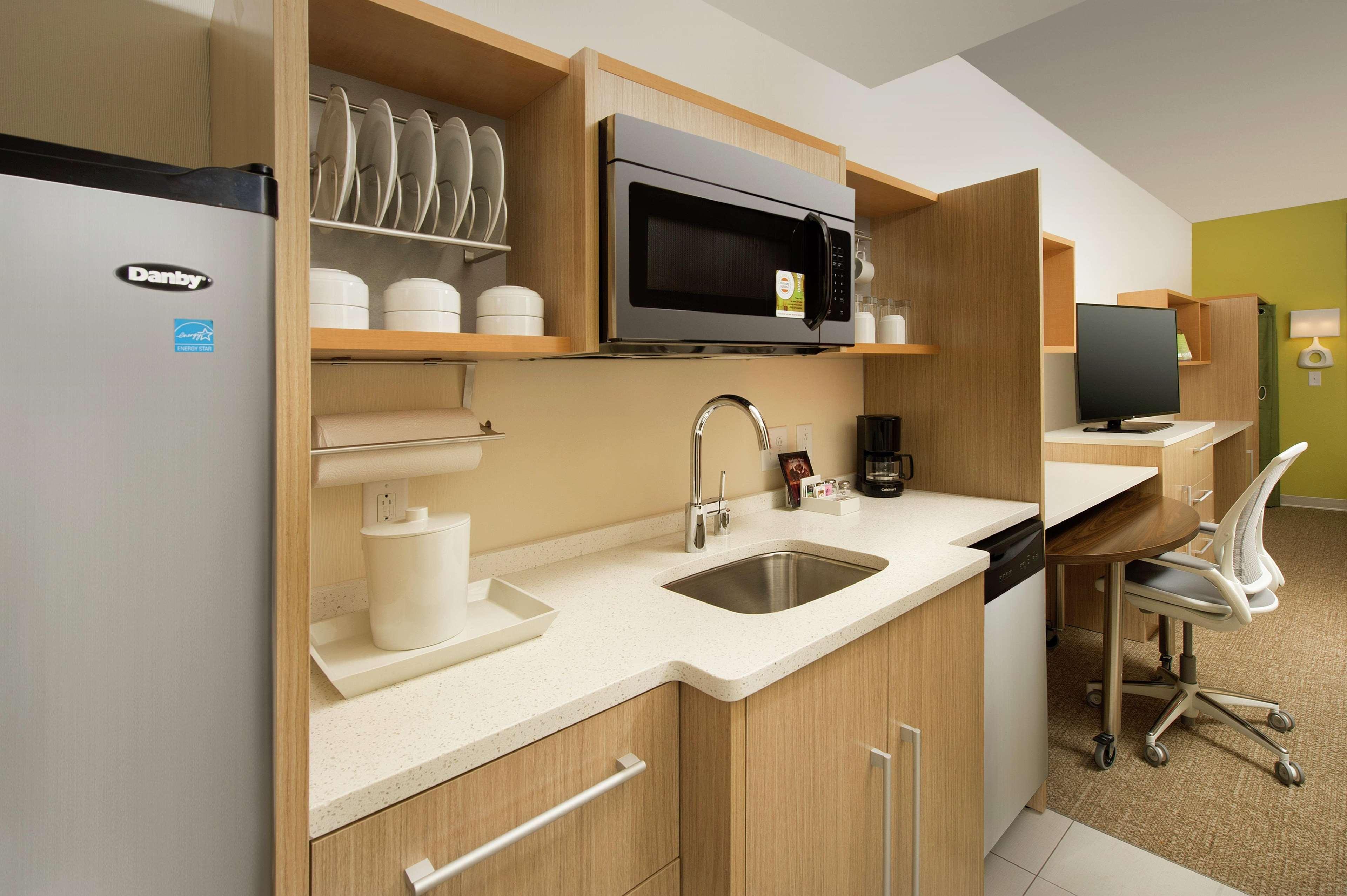 Home2 Suites By Hilton Louisville East Hurstbourne מראה חיצוני תמונה