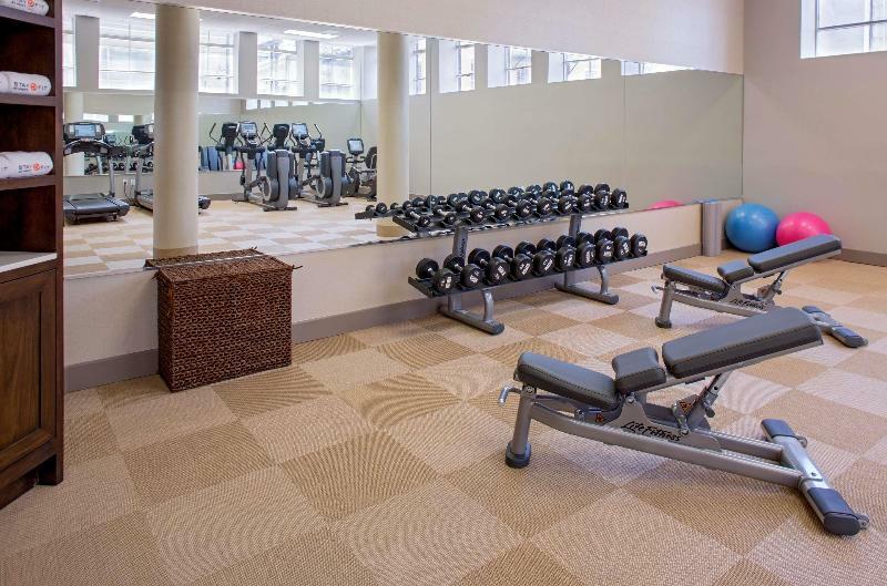 Home2 Suites By Hilton Louisville East Hurstbourne מראה חיצוני תמונה